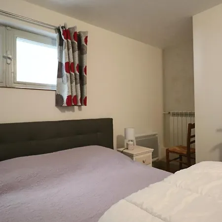 Apartment Les Volcans - Guillaume Lacoste *